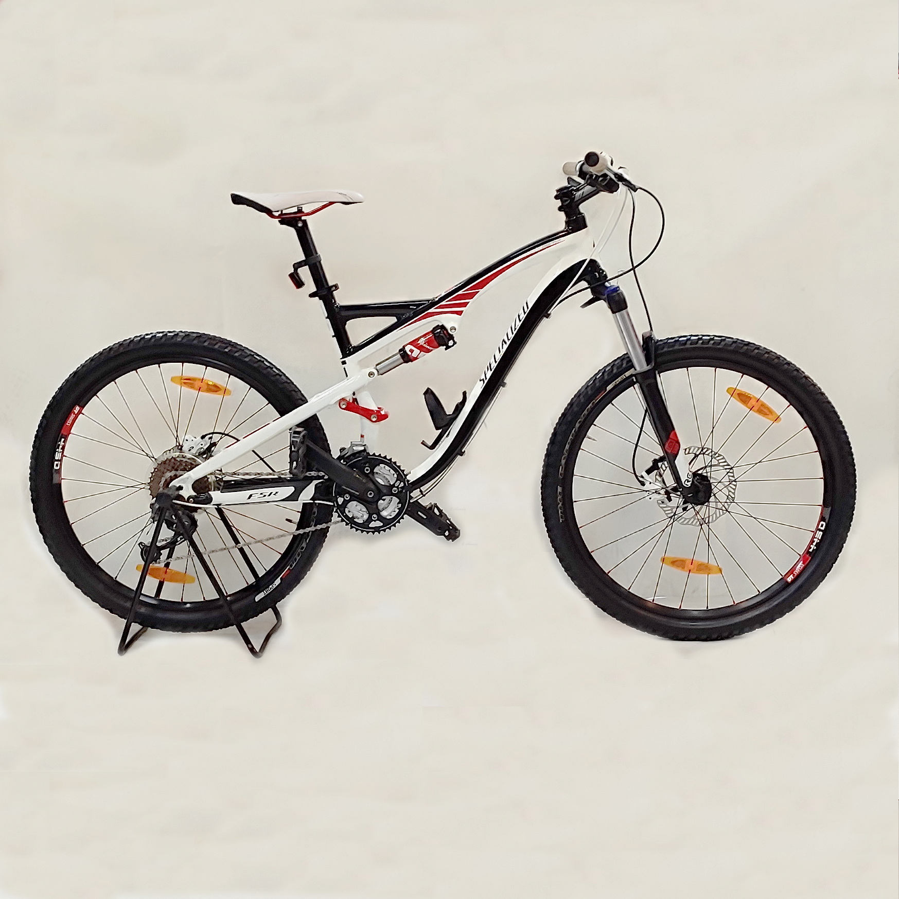 دوچرخه کوهستان اسپشیالایزد Camber COMP 2011 سایز طوقه 26 - سایز فریم M