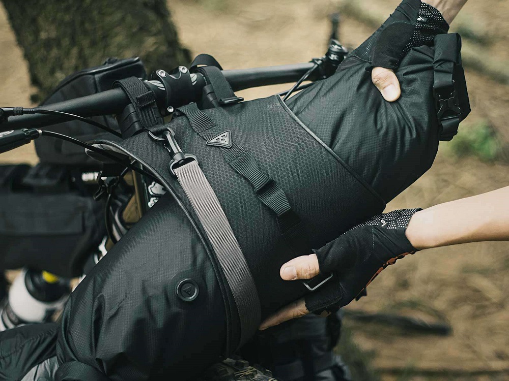 کیف ضد آب توریستی 8 لیتری دوچرخه برند تاپیک